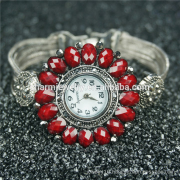 Latest Fashion Design Quartz Beautiful Alloy Wrist Watch B004